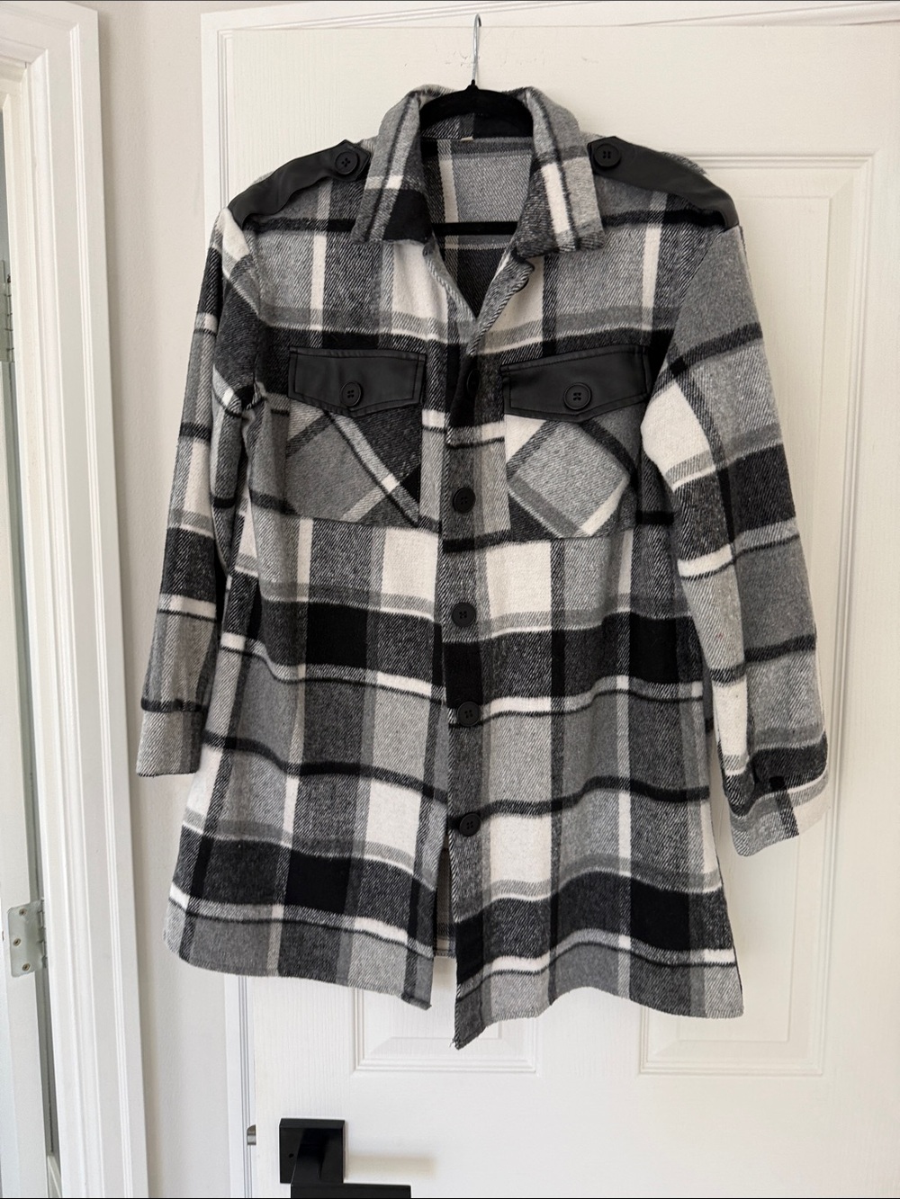 Black & Gray Plaid Button-Up Shacket